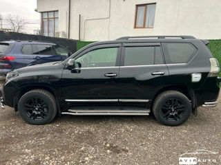 Toyota Land Cruiser Prado foto 7