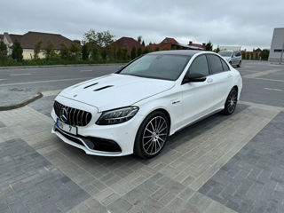 Mercedes C-Class