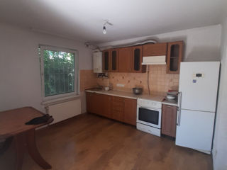 Apartament cu 2 camere, 44 m², Centru, Bălți foto 3