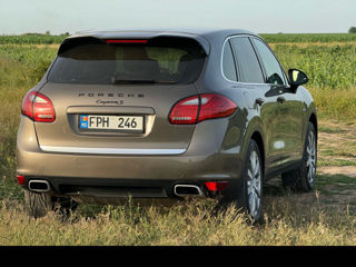 Porsche Cayenne foto 2