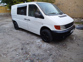 Mercedes Vito foto 2