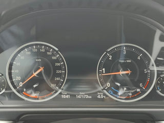 BMW 5 Series foto 13