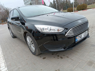 Ford Focus foto 1