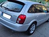 Mazda 323 foto 3