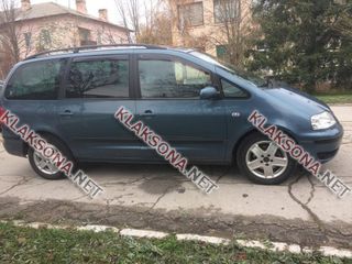 Volkswagen Sharan foto 1