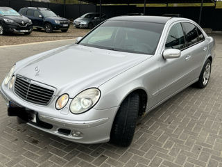 Mercedes E-Class foto 10