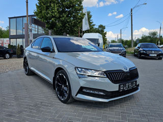 Skoda Superb foto 3