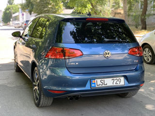 Volkswagen Golf foto 5