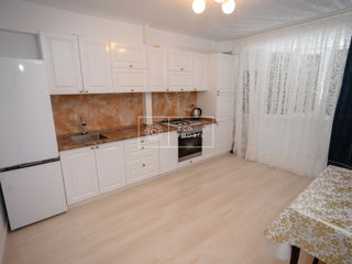 Apartament cu 2 camere, 86 m², Sculeni, Chișinău foto 17