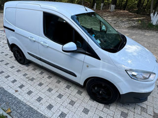 Ford Transit Courier foto 3