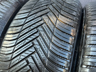 Hankook R18 235/50 al season foto 4