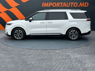 KIA Carnival foto 8