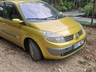 Renault Scenic foto 2