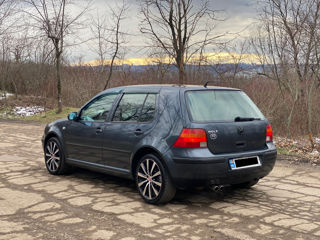 Volkswagen Golf foto 4