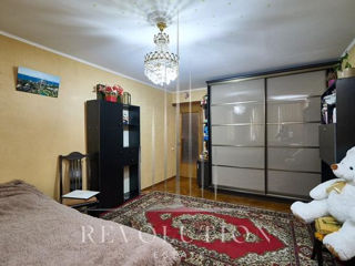 Apartament cu 2 camere, 55 m², Botanica, Chișinău foto 5