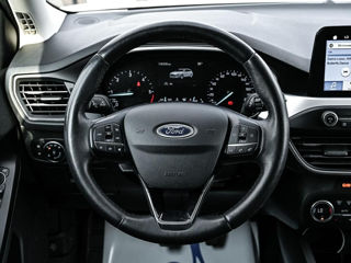 Ford Focus foto 9