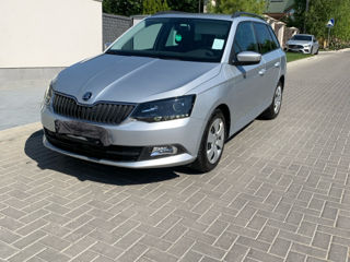 Skoda Fabia foto 2