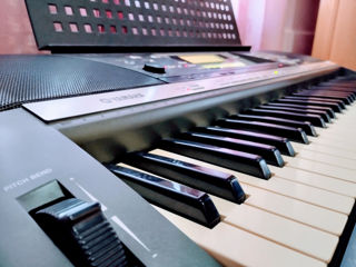 Yamaha psr 640 foto 2