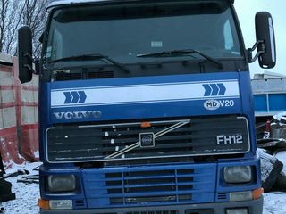 Volvo FH12 4X2T foto 4