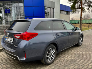 Toyota Auris foto 4