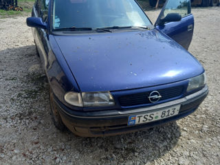 Opel Astra foto 2