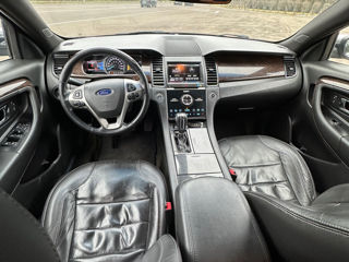 Ford Taurus foto 9