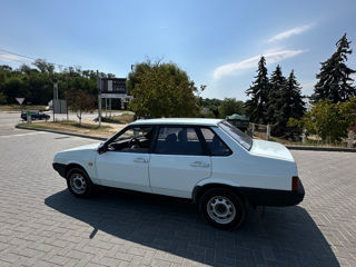 Lada / ВАЗ 21099 foto 2