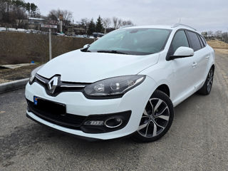 Renault Megane foto 2