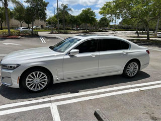 BMW 7 Series foto 2