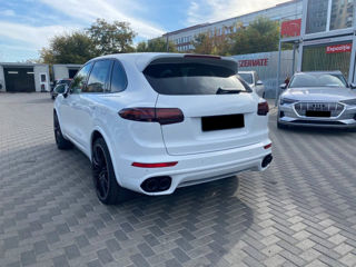 Porsche Cayenne foto 3