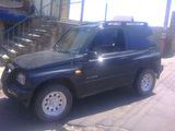 Suzuki Vitara foto 1