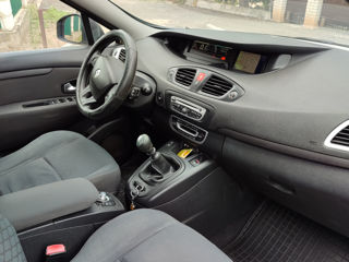 Renault Grand Scenic foto 4