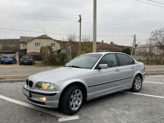 BMW 3 Series foto 2