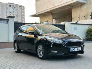 Ford Focus foto 2