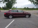 Skoda Superb foto 2