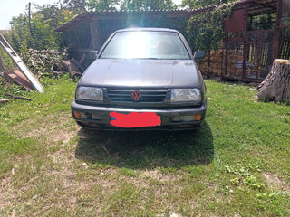 Volkswagen Vento foto 5