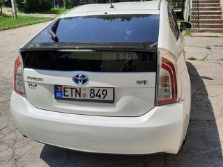 Toyota Prius foto 4