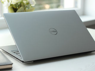 Dell XPS 9370 IPS (Core i7 8550u/8Gb Ram/256Gb NVMe SSD/13.3" FHD IPS) foto 8