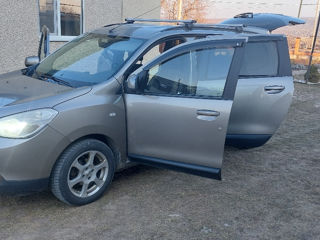 Dacia Lodgy foto 1