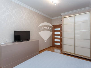 Apartament cu 5 camere sau mai multe, 275 m², Botanica, Chișinău foto 7