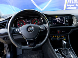 Volkswagen Jetta foto 6