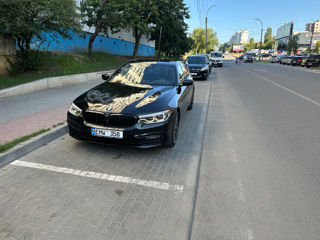 BMW 5 Series foto 2