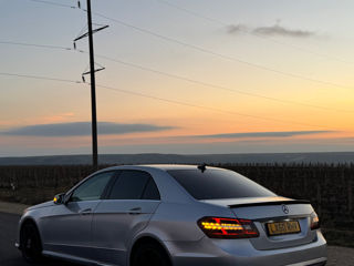 Mercedes E-Class foto 5