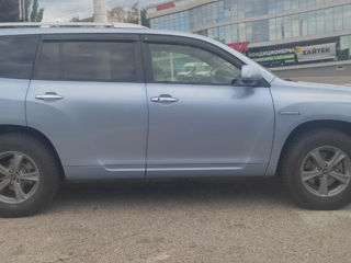 Toyota Highlander foto 2