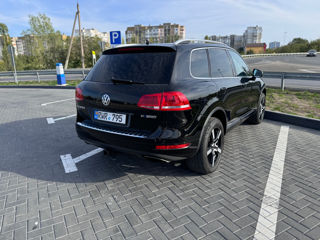 Volkswagen Touareg foto 4