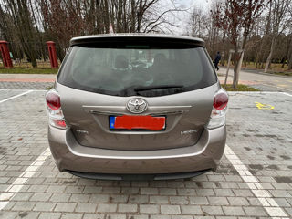 Toyota Verso foto 5