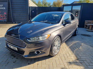 Ford Fusion foto 3