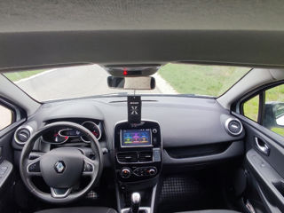 Renault Clio foto 7