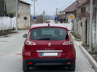 Renault Scenic foto 8