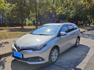 Toyota Auris foto 4